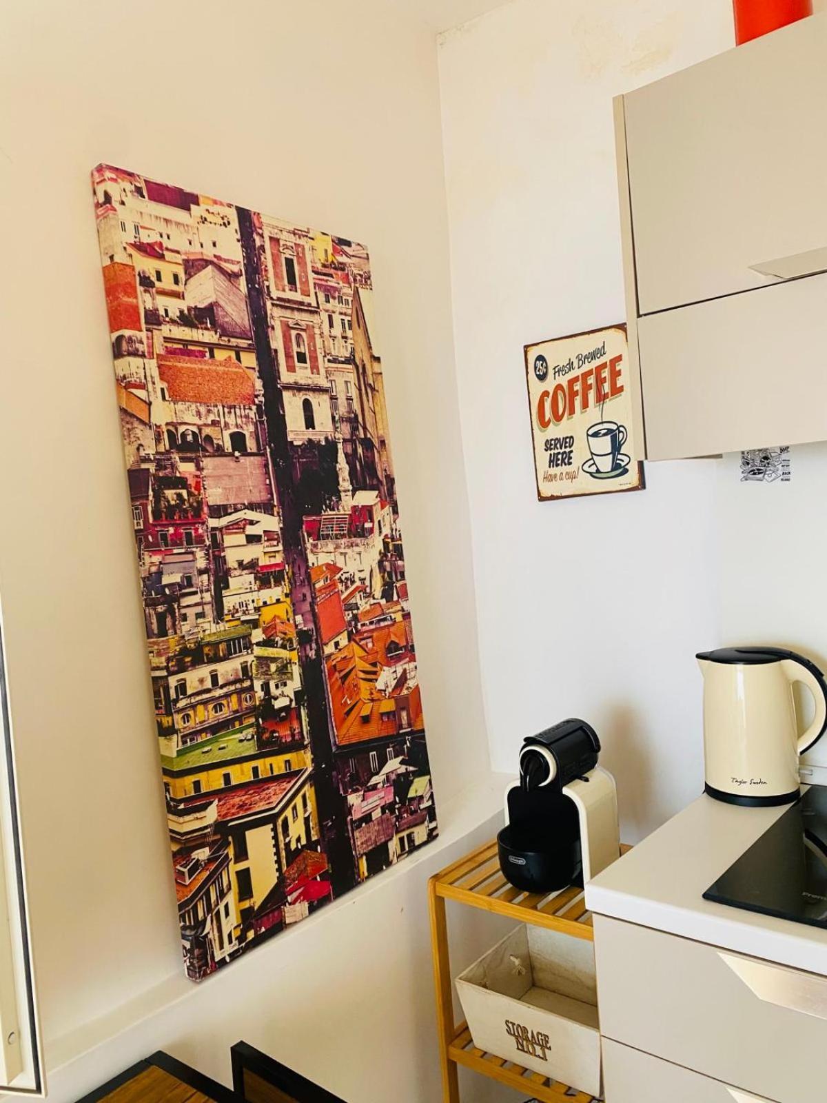 La Casa Di Apollo Apartment เนเปิลส์ ภายนอก รูปภาพ