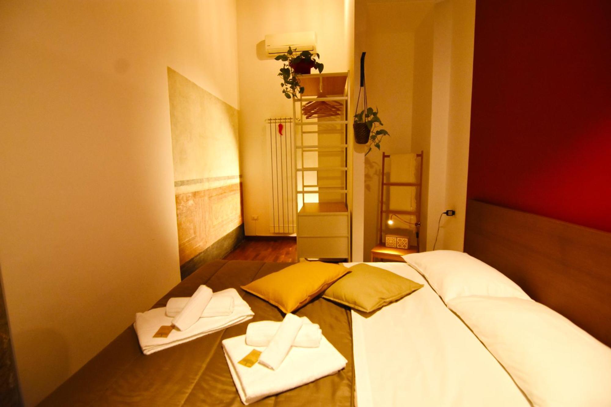 La Casa Di Apollo Apartment เนเปิลส์ ภายนอก รูปภาพ