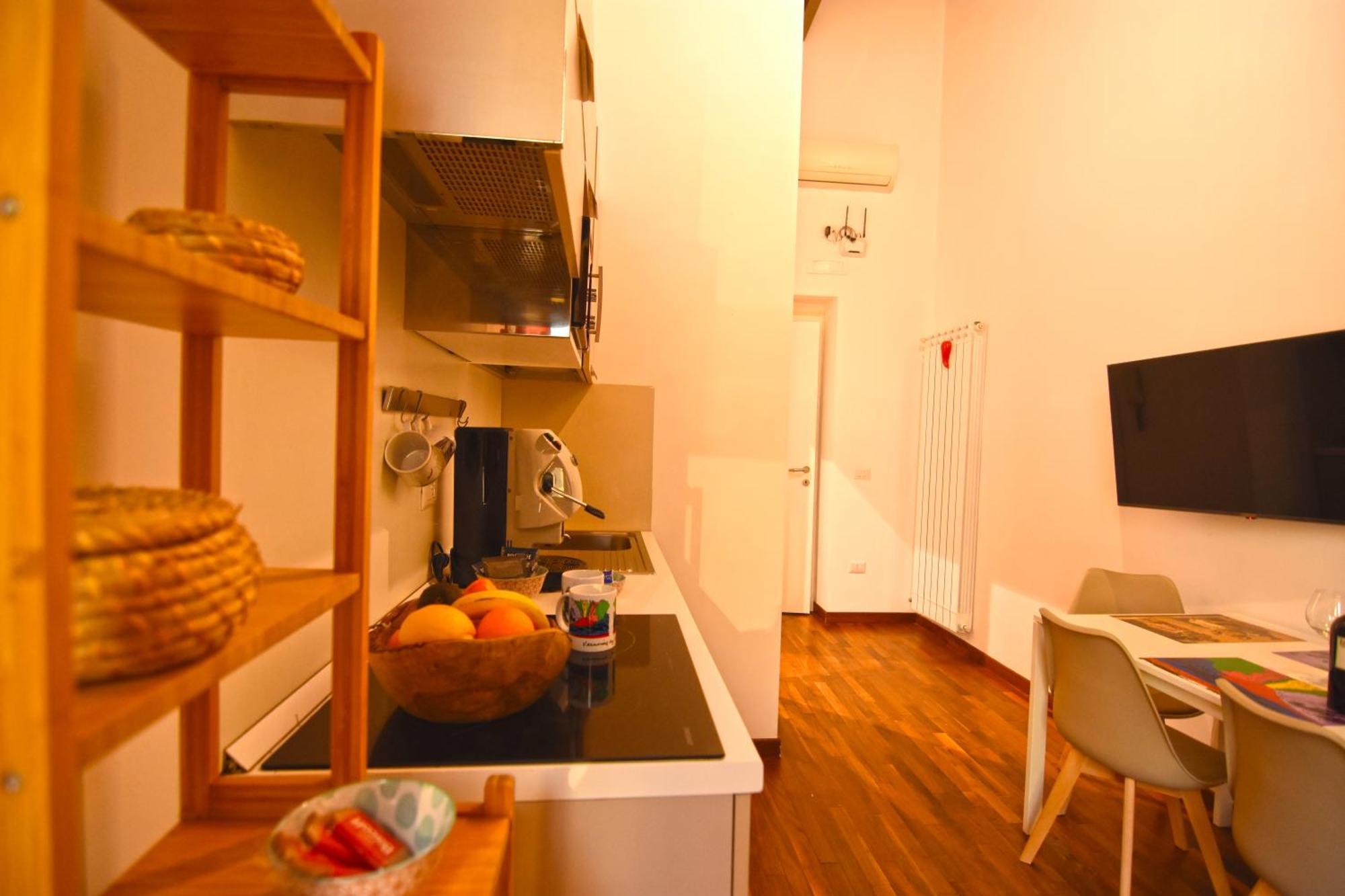 La Casa Di Apollo Apartment เนเปิลส์ ภายนอก รูปภาพ