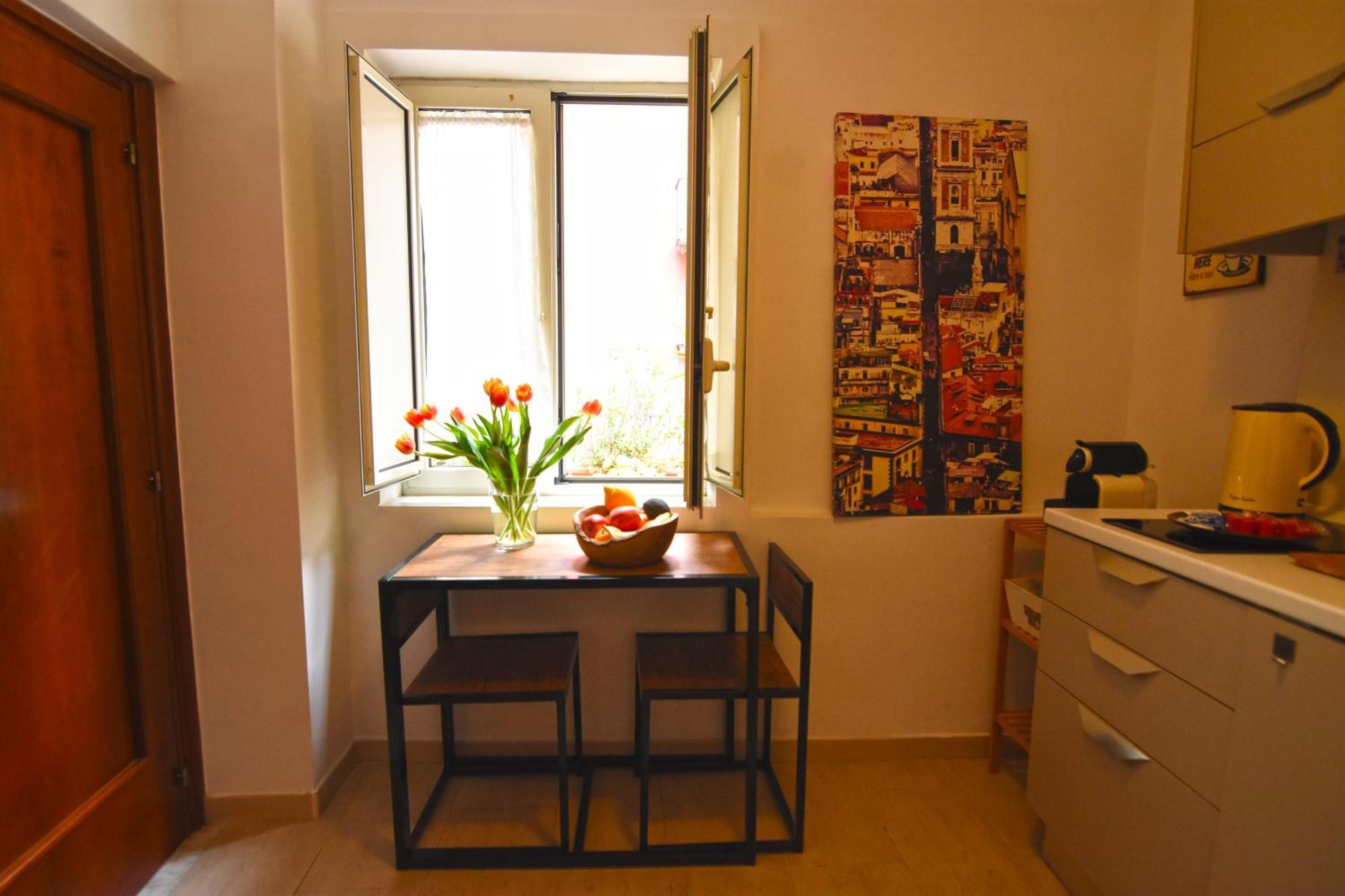La Casa Di Apollo Apartment เนเปิลส์ ภายนอก รูปภาพ