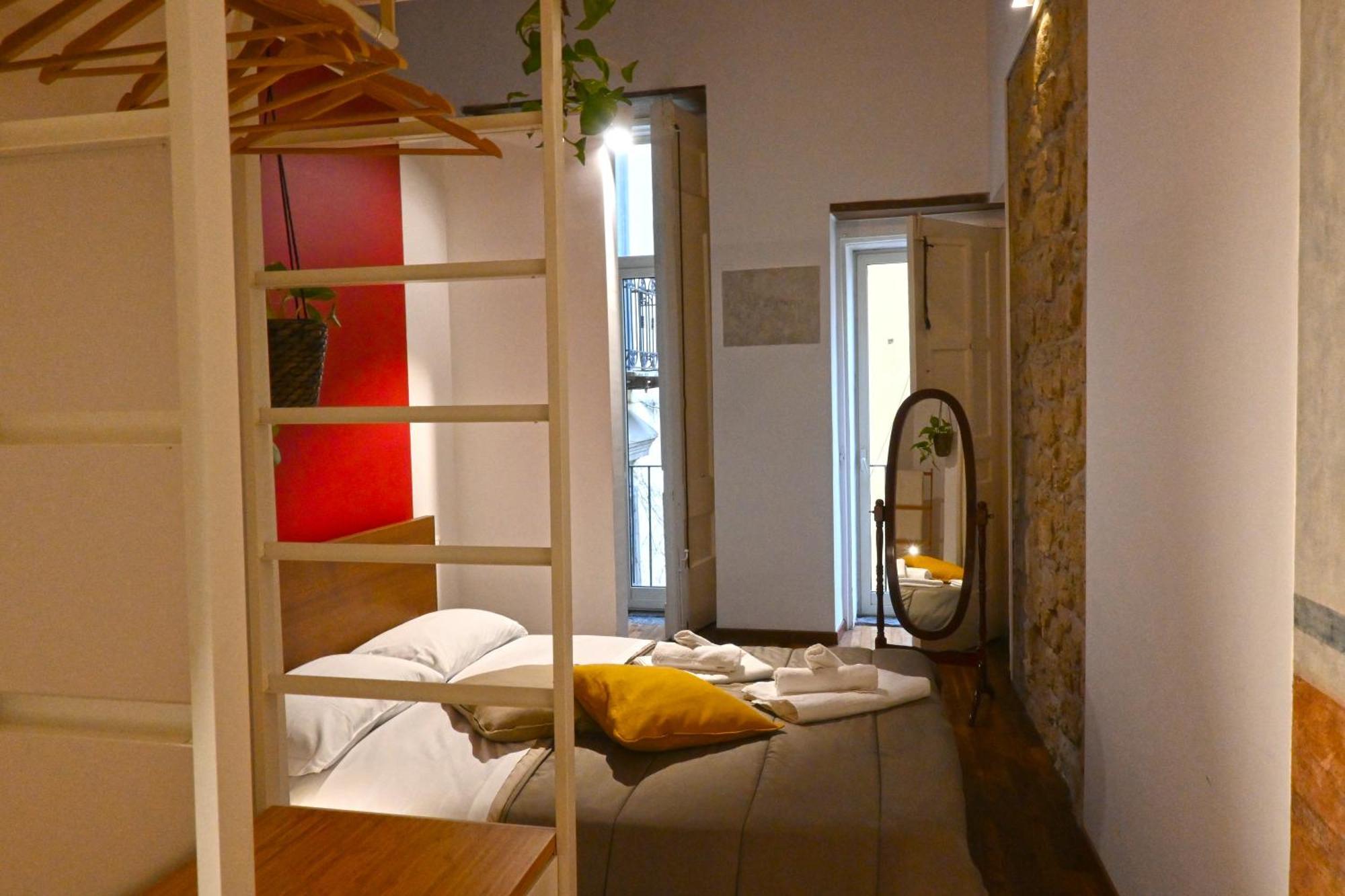 La Casa Di Apollo Apartment เนเปิลส์ ภายนอก รูปภาพ